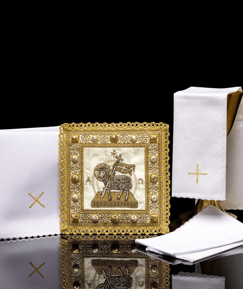 Stoles with “Alleluia” Embroidery: The Joy of Resurrection in Every Detail